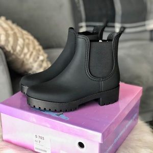 BRAND NEW Jeffery Campbell “Cloudy” shoe